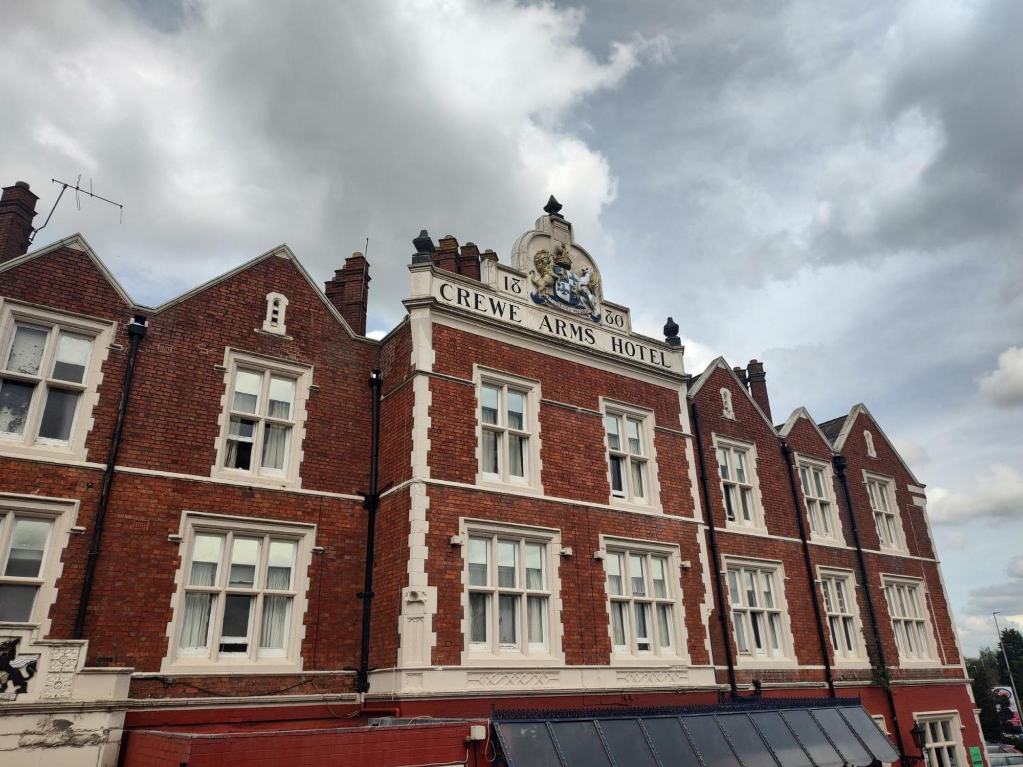 Best Western Crewe Arms Hotel Exterior foto